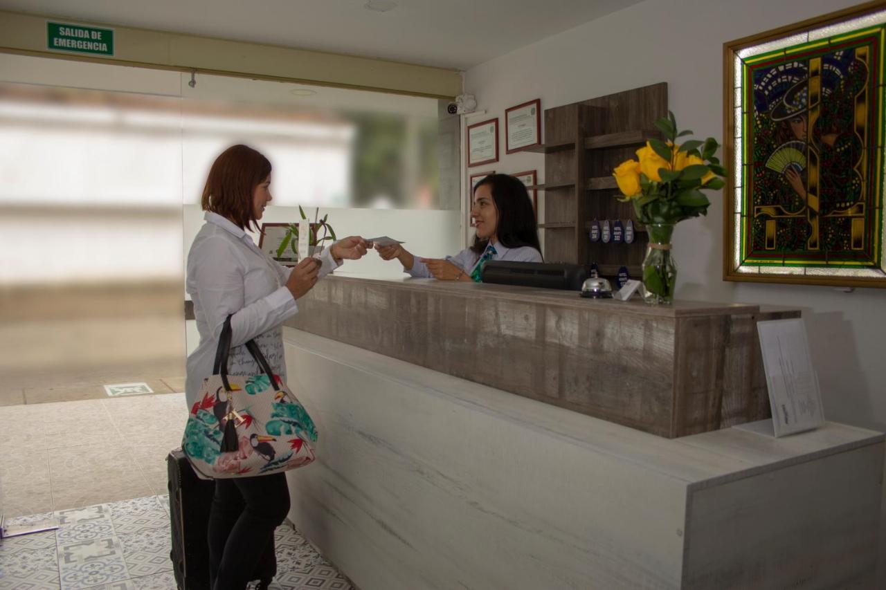 Hotel Avanti Chipichape Cali Eksteriør bilde